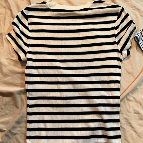 THREE short sleeve stretch knit tees, SIZE SMALL (2 striped, 1 green solid) - Picture 7 of 11